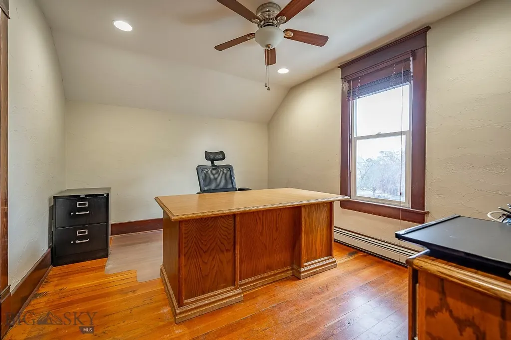 101 N E Street Livingston MT 59047