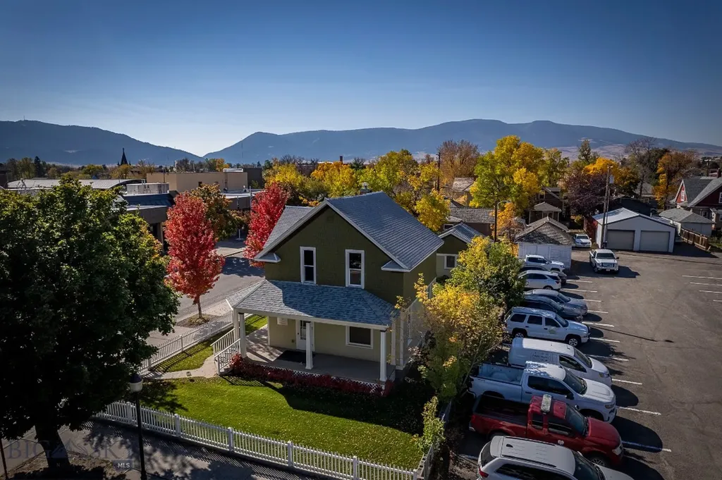101 N E Street Livingston MT 59047
