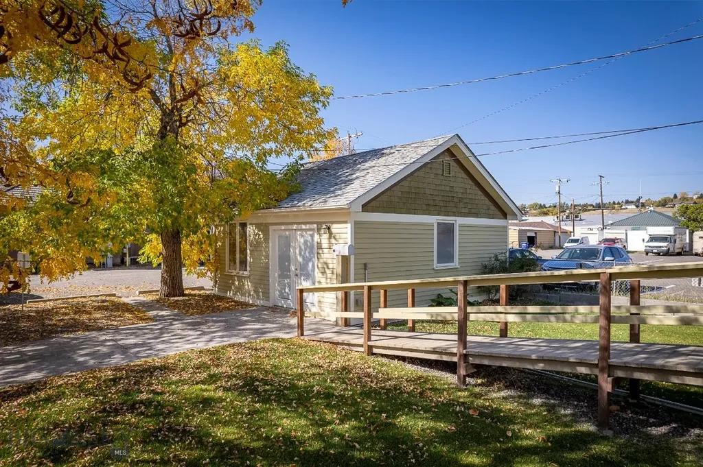 101 N E Street Livingston MT 59047