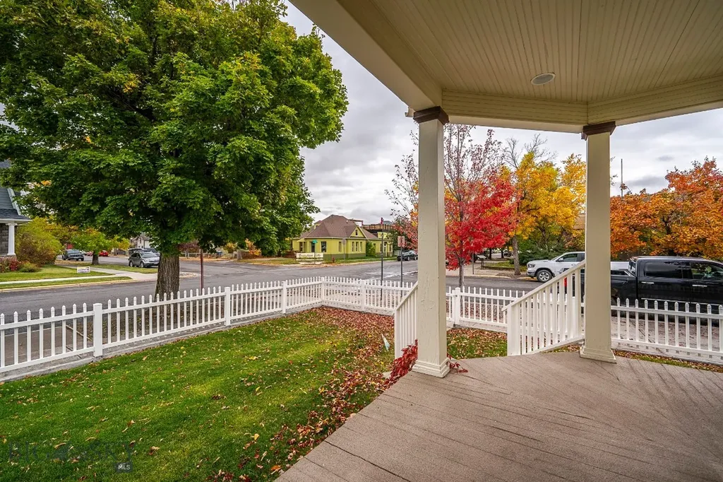 101 N E Street Livingston MT 59047