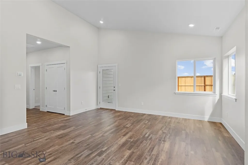 16 Westgate Avenue Bozeman MT 59718