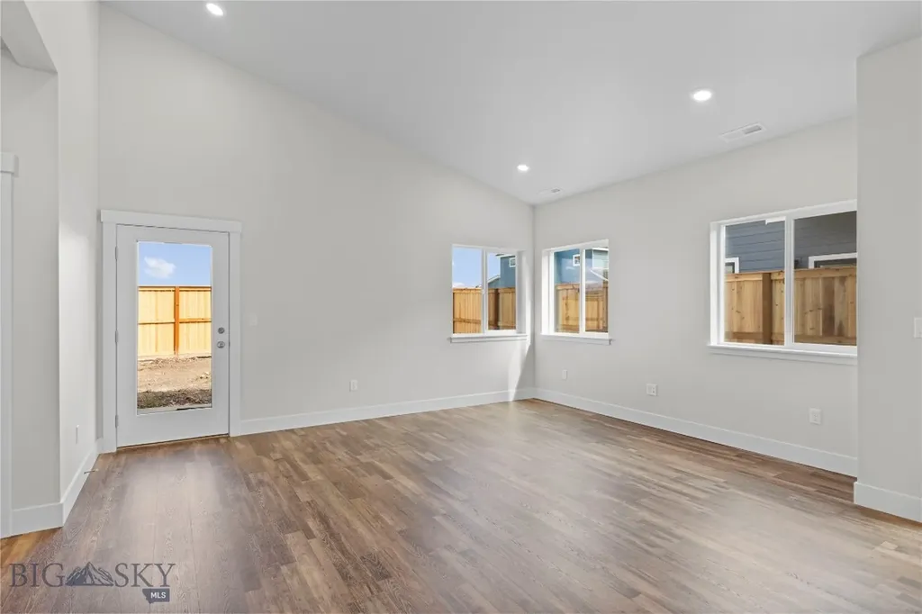16 Westgate Avenue Bozeman MT 59718