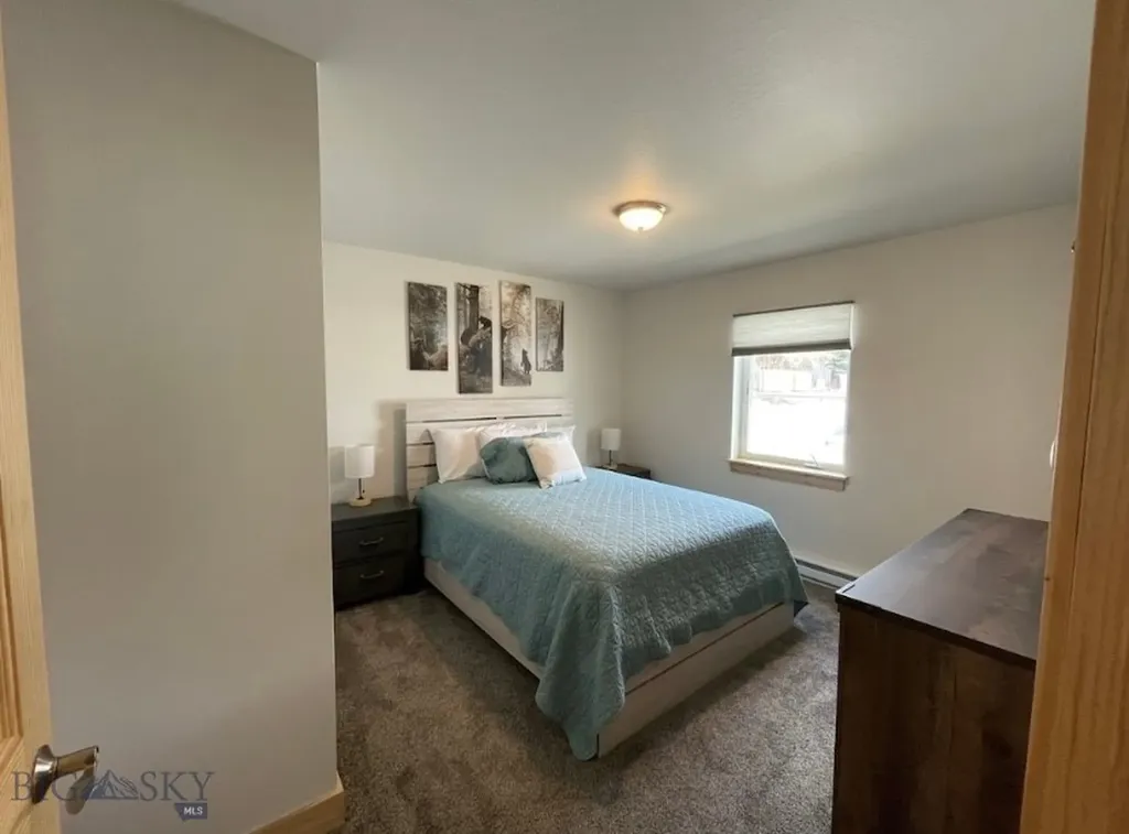 305 Spring Street Gardiner MT 59030