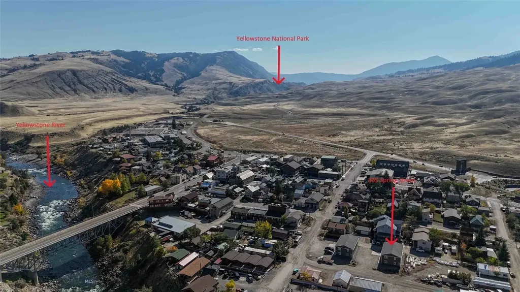 305 Spring Street Gardiner MT 59030
