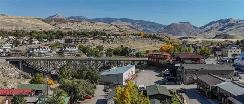 305 Spring Street Gardiner MT 59030