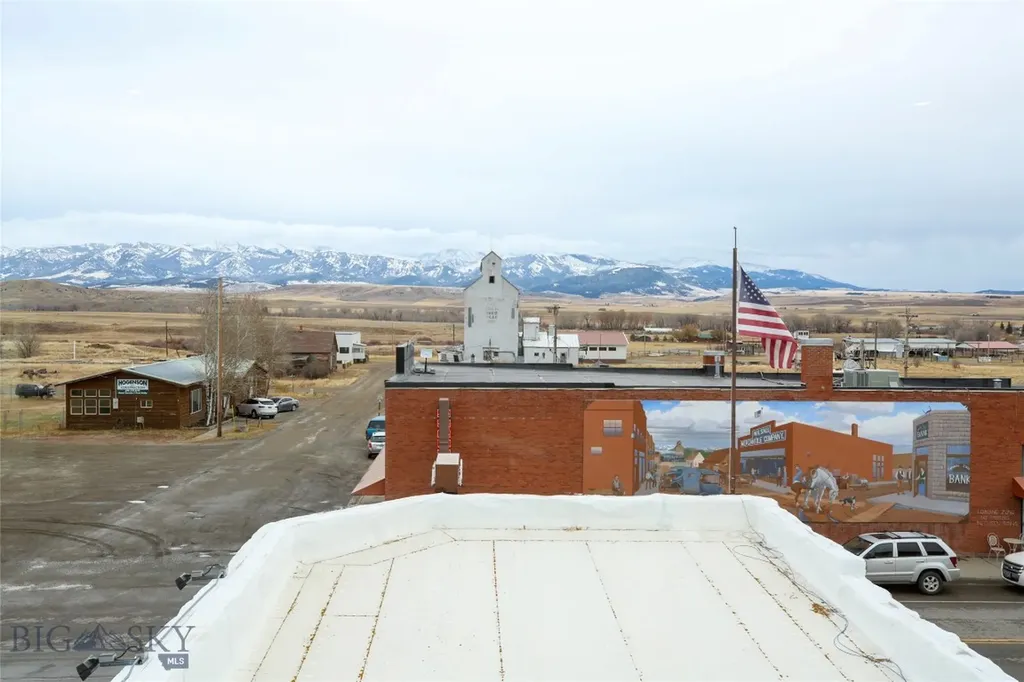 102 Elliot S Wilsall MT 59086