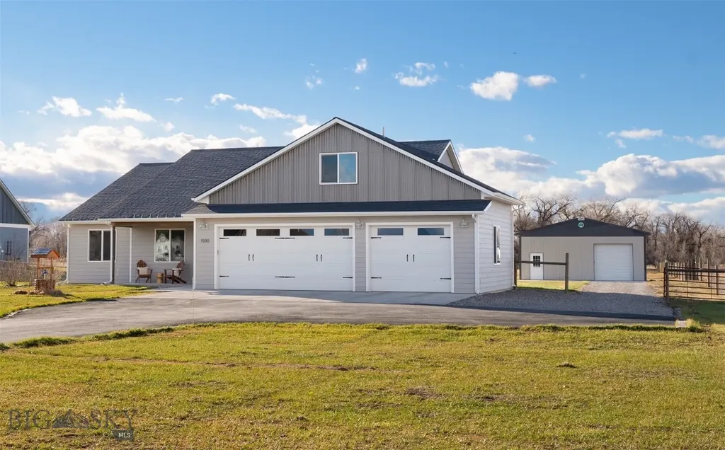 1590 Stagecoach Trail Belgrade MT 59714