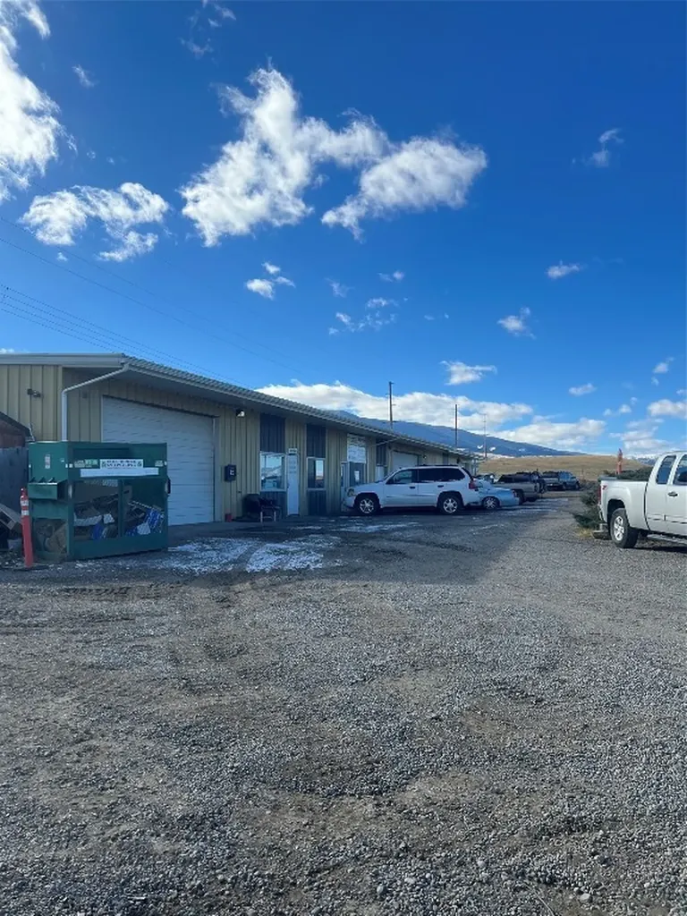 1296 Us Highway 10 Highway W Livingston MT 59047