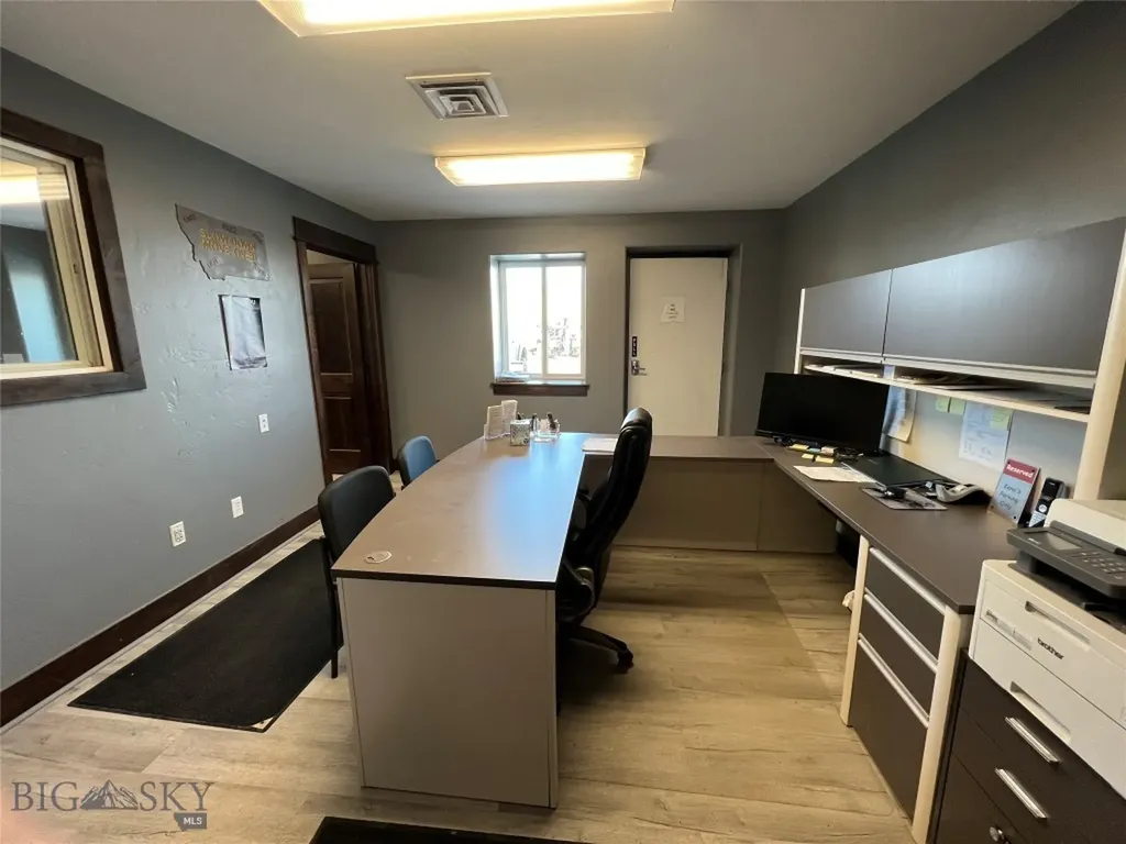 1296 Us Highway 10 Highway W Livingston MT 59047