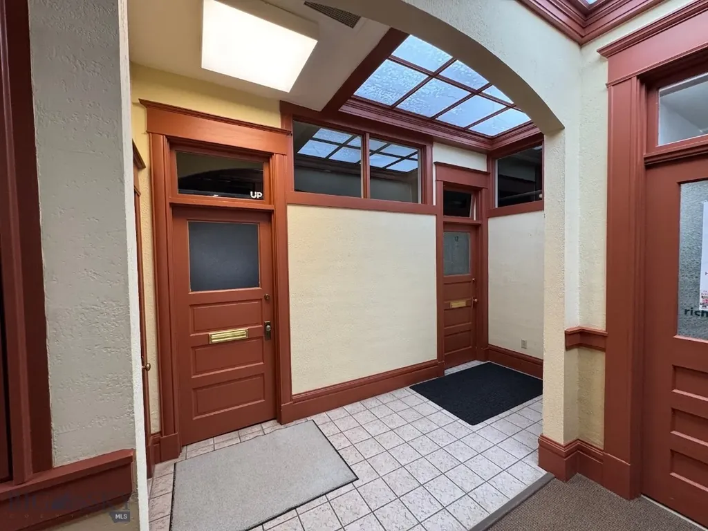 15 S Tracy Bozeman MT 59715