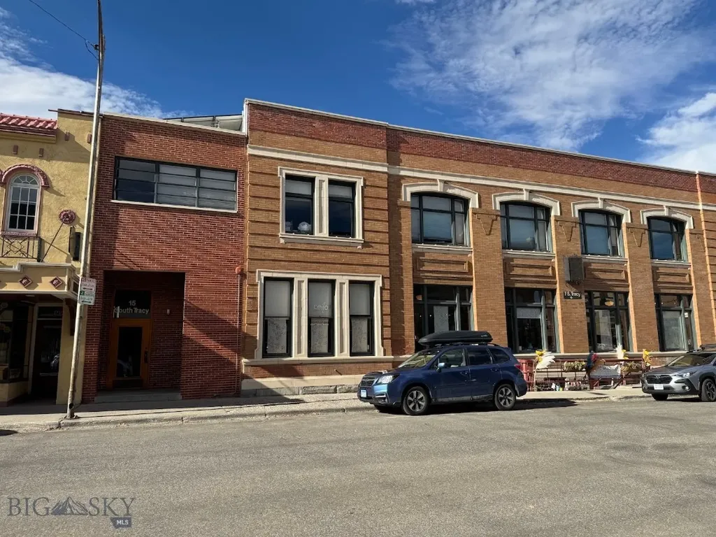 15 S Tracy Bozeman MT 59715