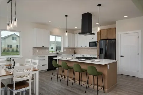 414 NW Passage Lane Manhattan MT 59741