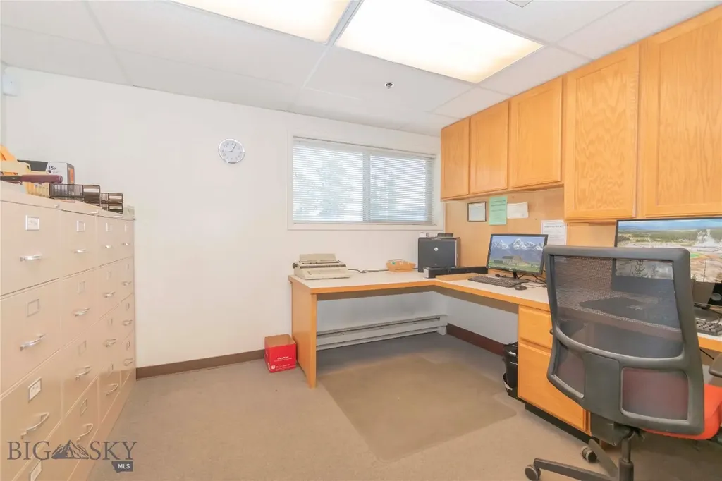24 N Faithful Street West Yellowstone MT 59758