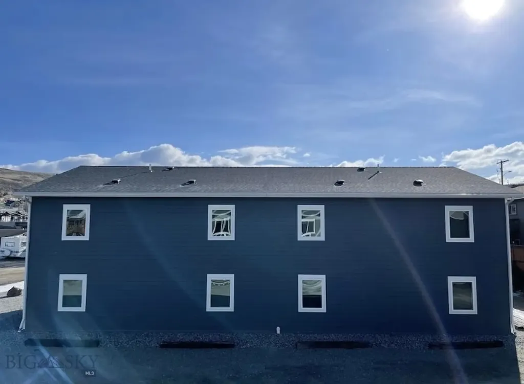 301 Spring Street Gardiner MT 59030