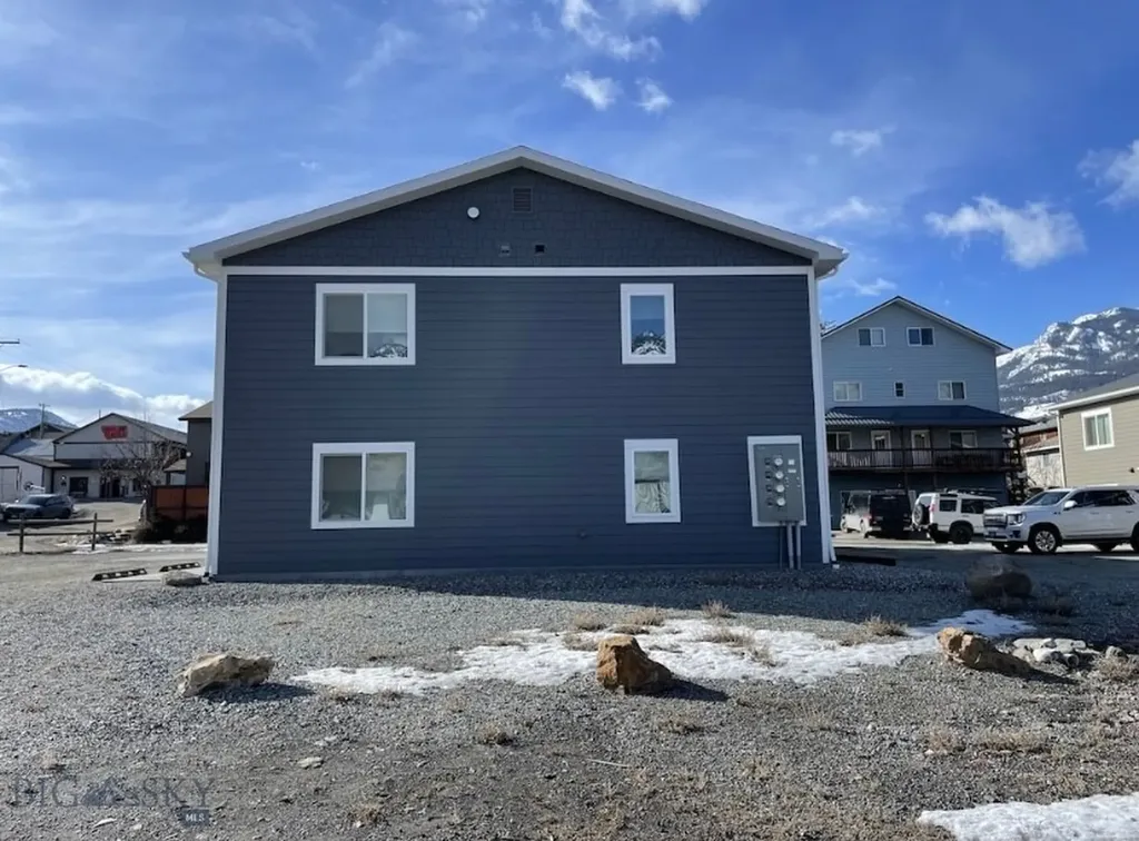 301 Spring Street Gardiner MT 59030