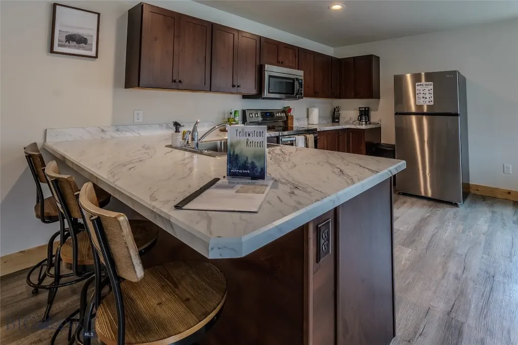 301 Spring Street Gardiner MT 59030