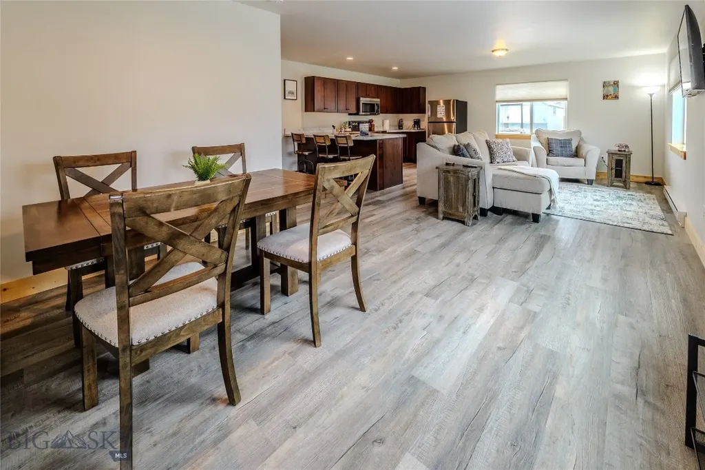 301 Spring Street Gardiner MT 59030