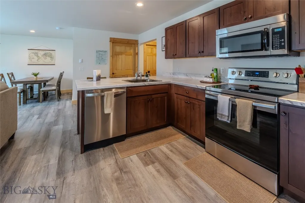301 Spring Street Gardiner MT 59030