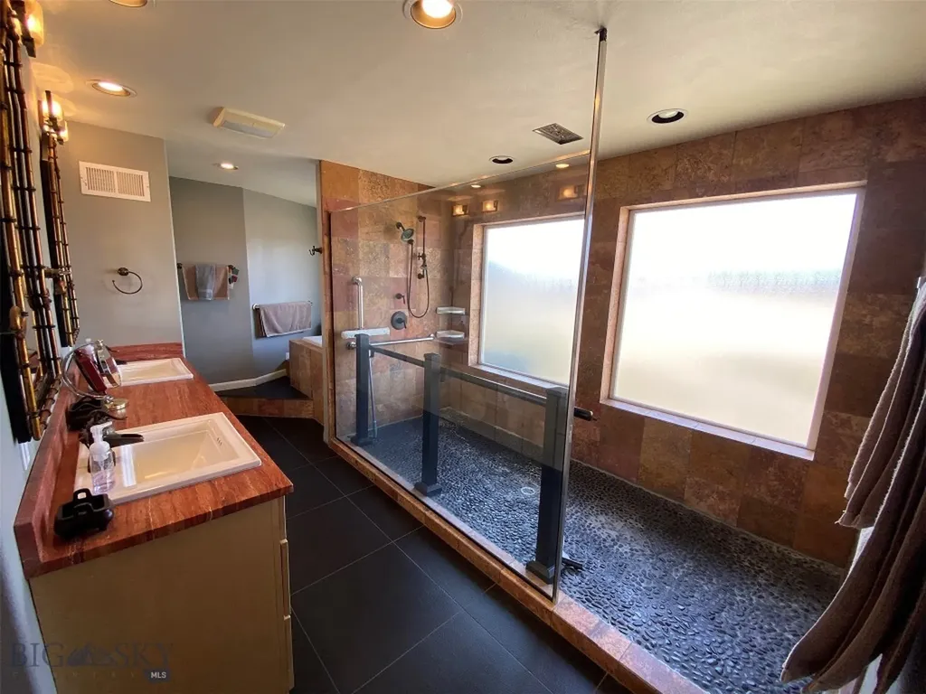 1424 Beef Trail Road Butte MT 59701