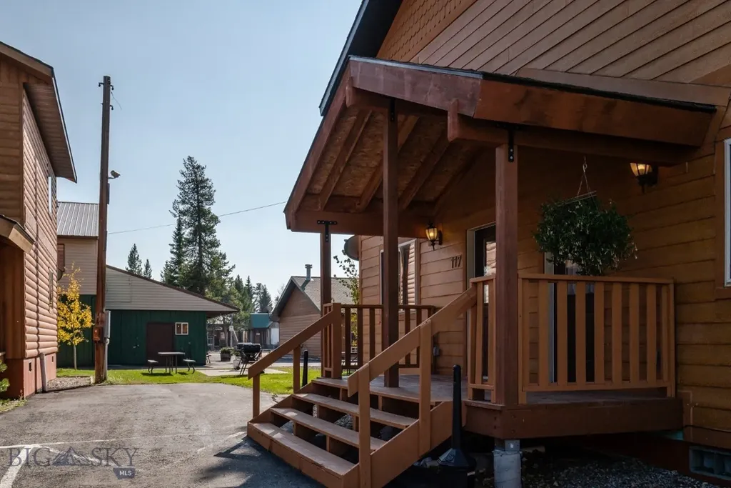 229 N Hayden Street West Yellowstone MT 59758