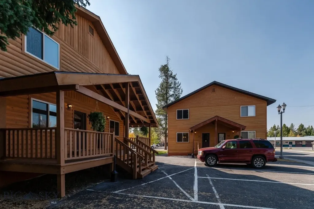 229 N Hayden Street West Yellowstone MT 59758