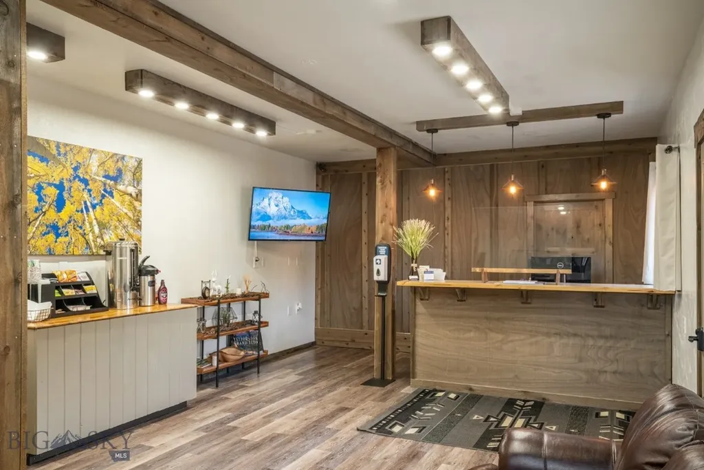 229 N Hayden Street West Yellowstone MT 59758