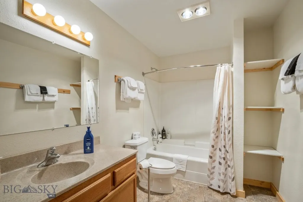 229 N Hayden Street West Yellowstone MT 59758