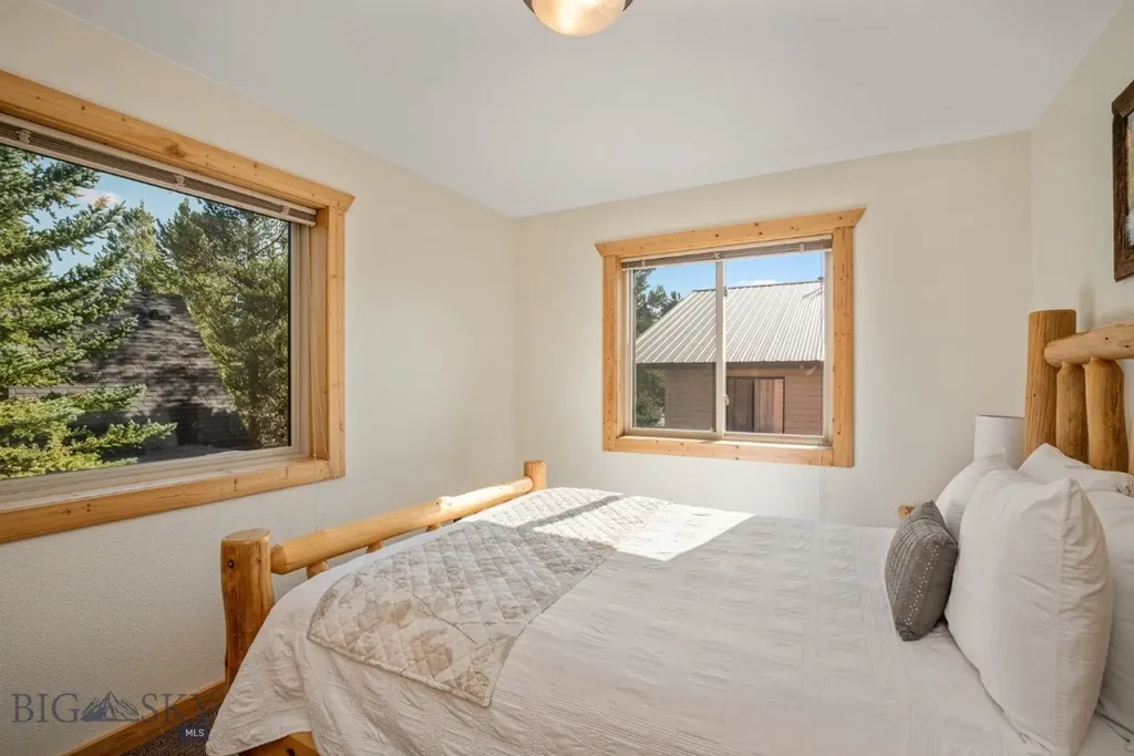 229 N Hayden Street West Yellowstone MT 59758