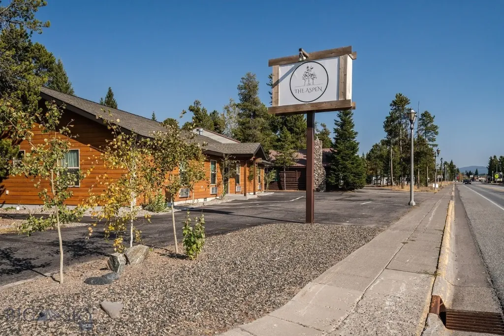 229 N Hayden Street West Yellowstone MT 59758