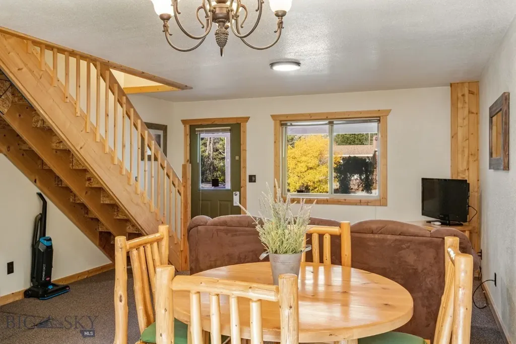 229 N Hayden Street West Yellowstone MT 59758