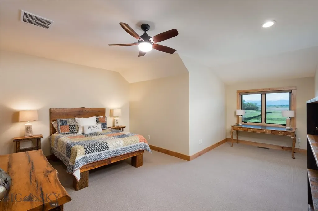 3060 Hamilton Road Belgrade MT 59714