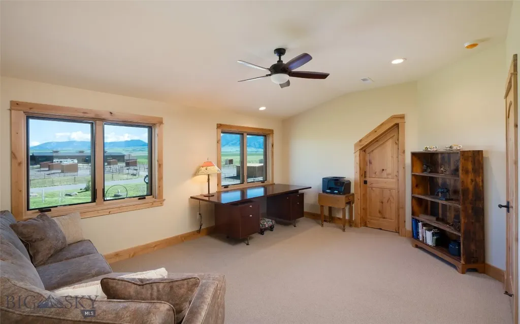 3060 Hamilton Road Belgrade MT 59714