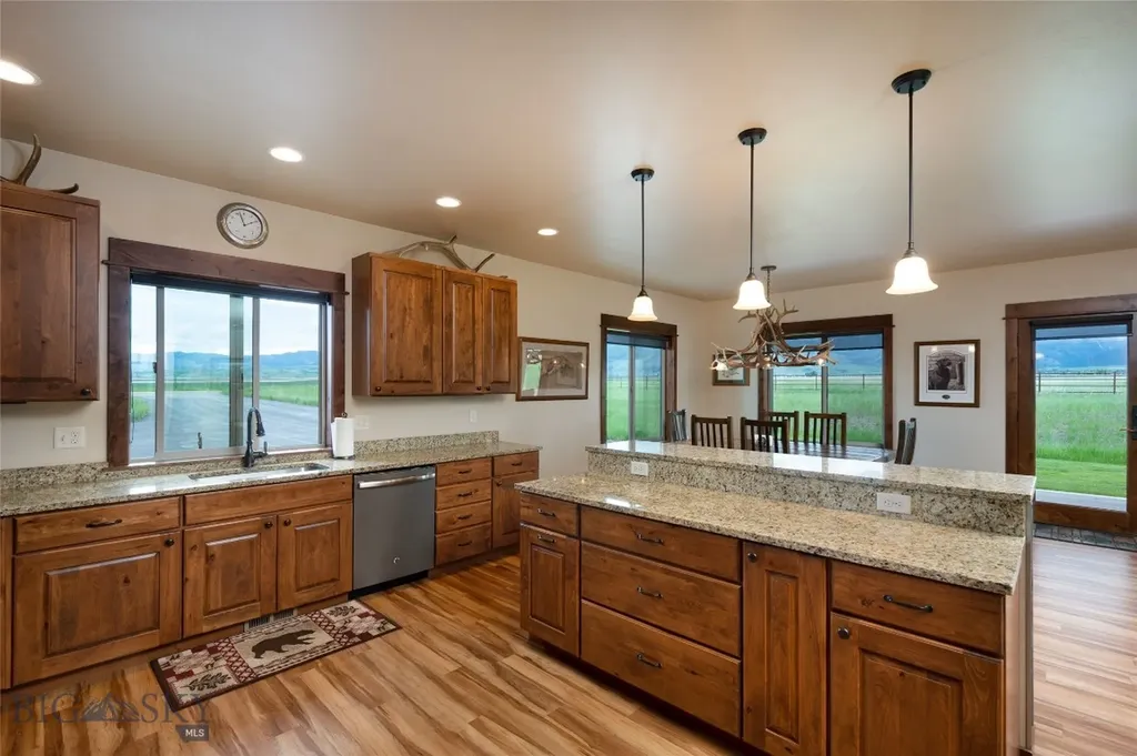 3060 Hamilton Road Belgrade MT 59714