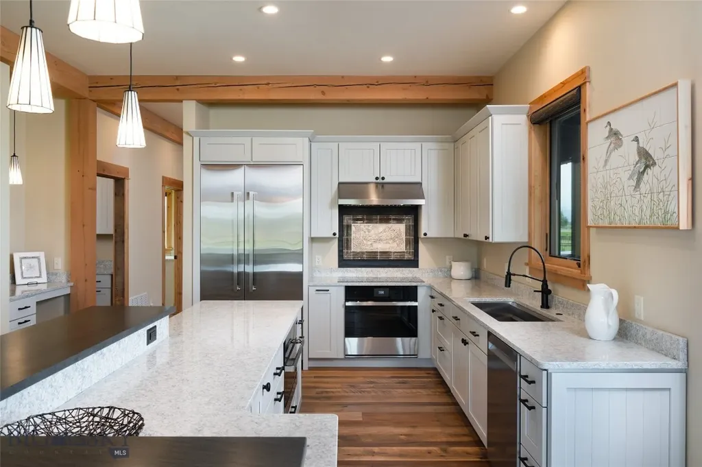3060 Hamilton Road Belgrade MT 59714
