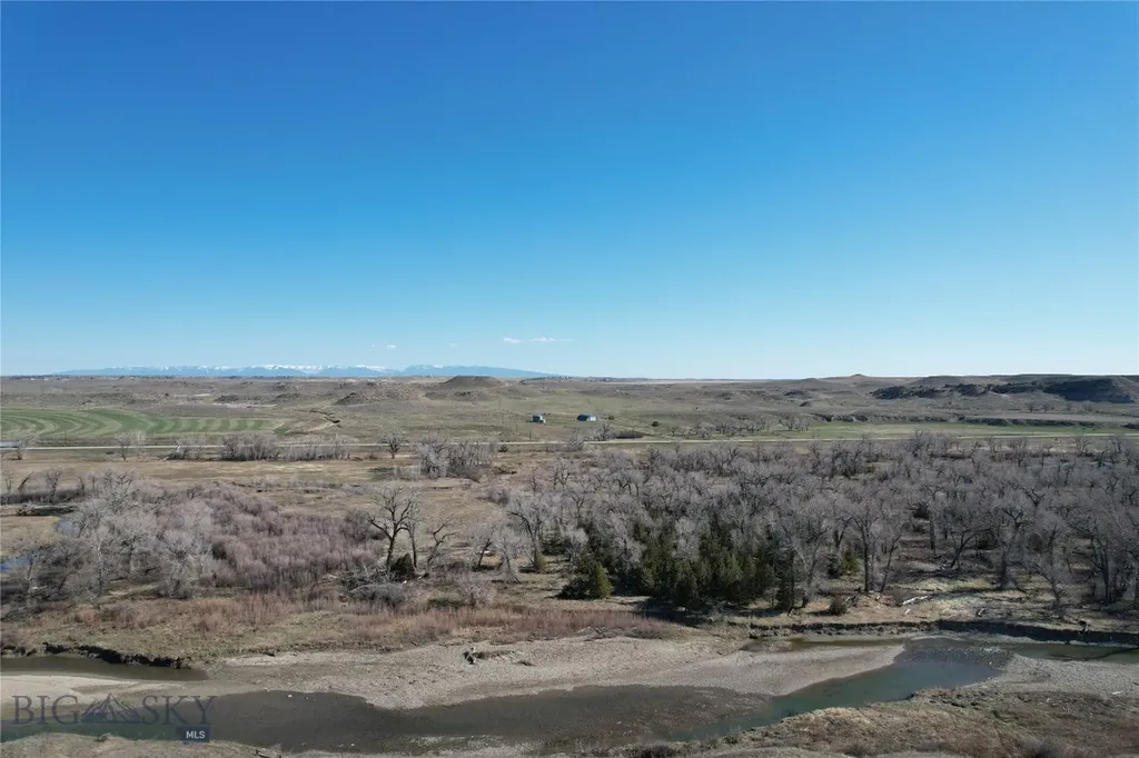 57 South Barber Road Ryegate MT 59036