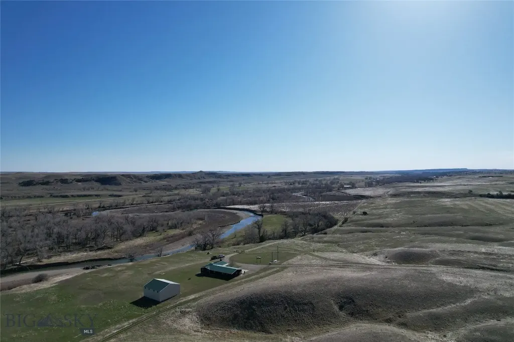 57 South Barber Road Ryegate MT 59036