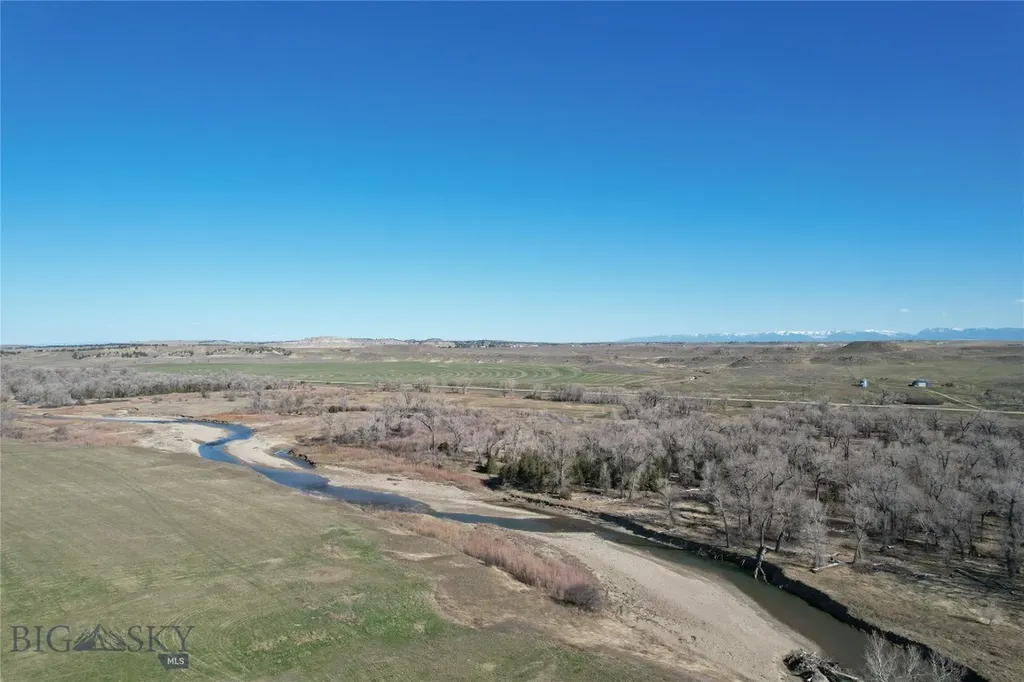 57 South Barber Road Ryegate MT 59036