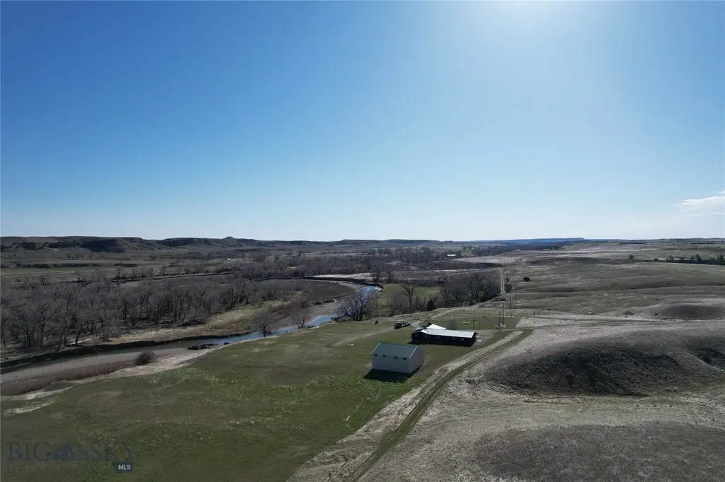 57 South Barber Road Ryegate MT 59036