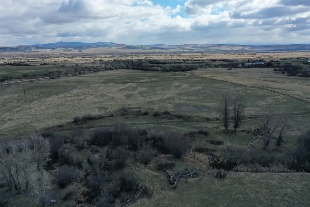 3179 Pyfer Road N Three Forks MT 59752