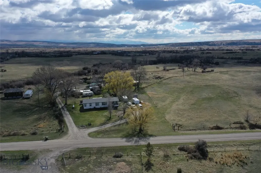 3179 Pyfer Road N Three Forks MT 59752