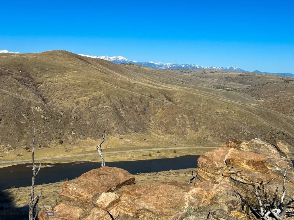 Nhn S Beartrap Canyon Road Norris MT 59745