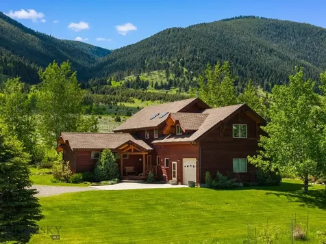 220 Williams Road E Gallatin Gateway MT 59730
