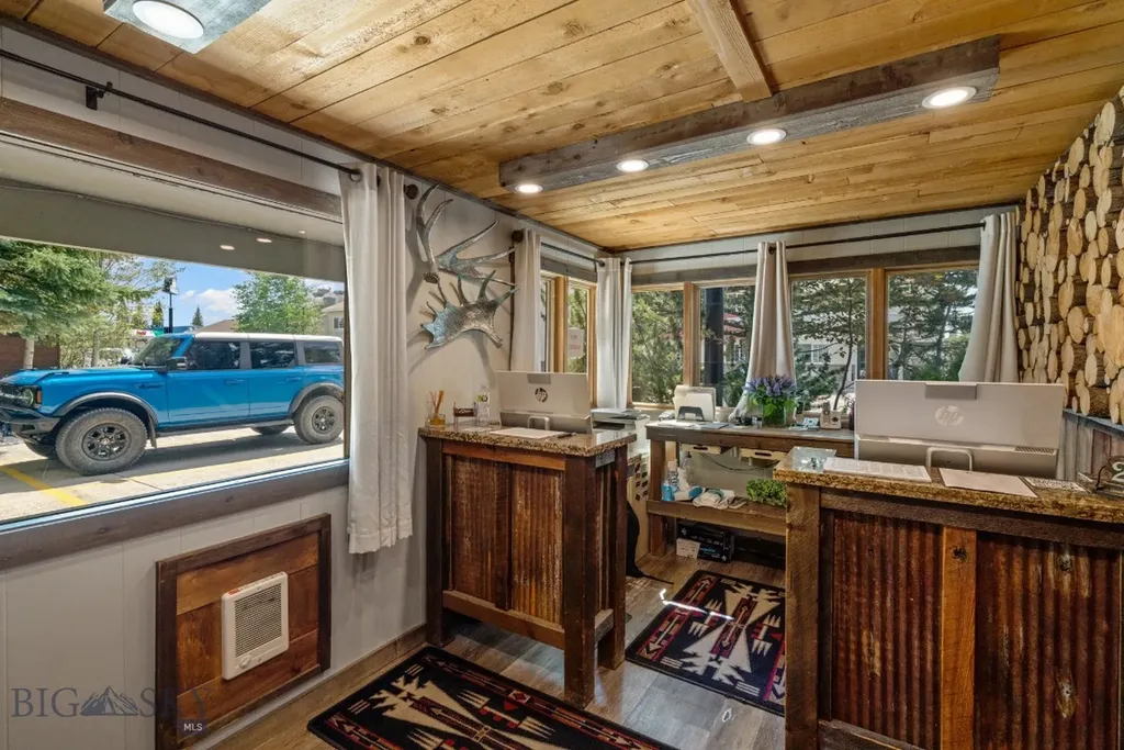 119 Electric West Yellowstone MT 59758