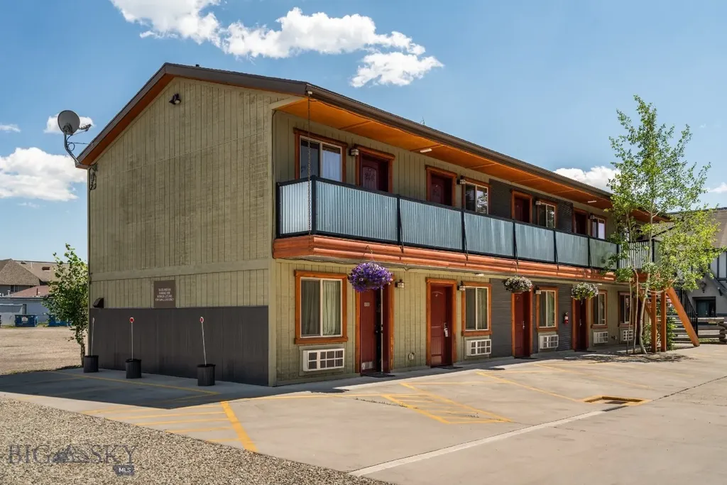 119 Electric West Yellowstone MT 59758