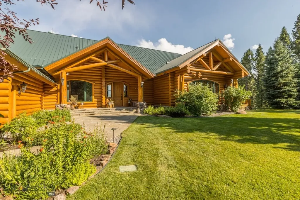 141 Black Wolf Ridge Big Sky MT 59730