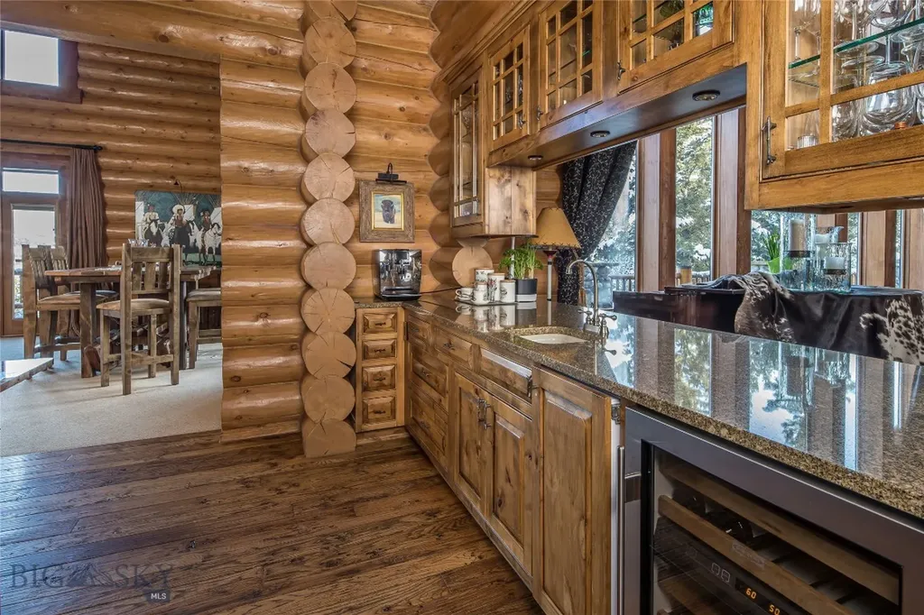 141 Black Wolf Ridge Big Sky MT 59730