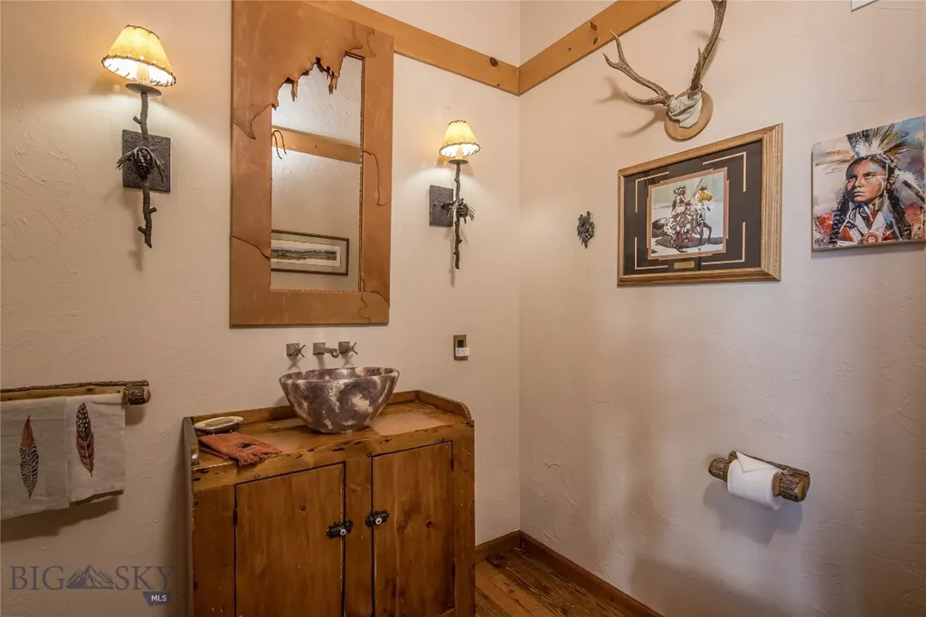 141 Black Wolf Ridge Big Sky MT 59730