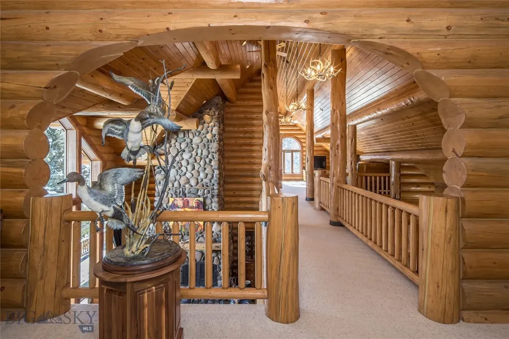 141 Black Wolf Ridge Big Sky MT 59730