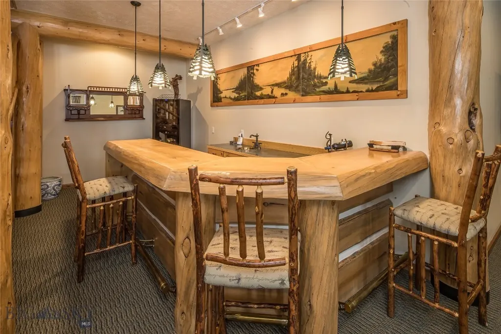 141 Black Wolf Ridge Big Sky MT 59730