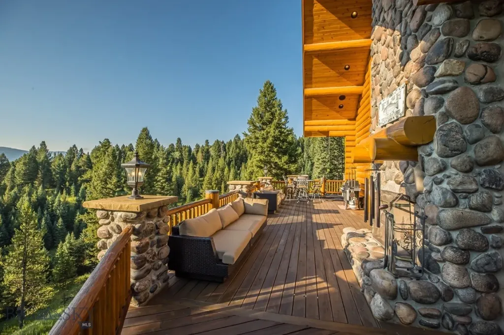141 Black Wolf Ridge Big Sky MT 59730